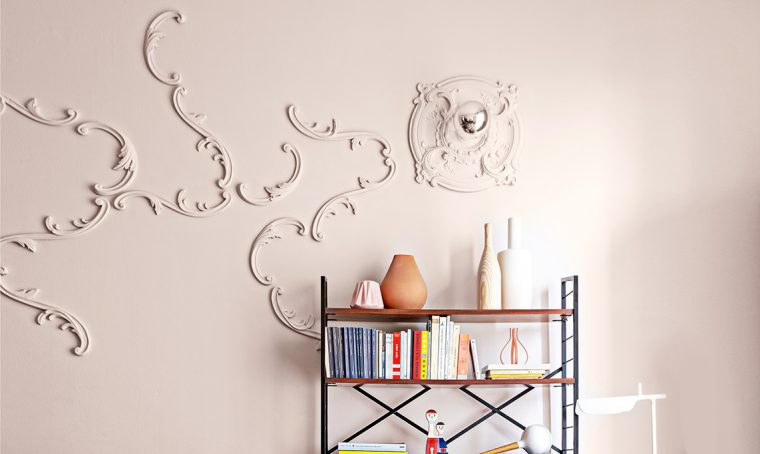 Decorare le pareti con gli stucchi