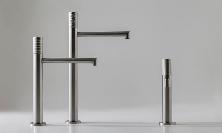 Miscelatori per il bagno: linee eleganti e finiture sempre più personalizzabili