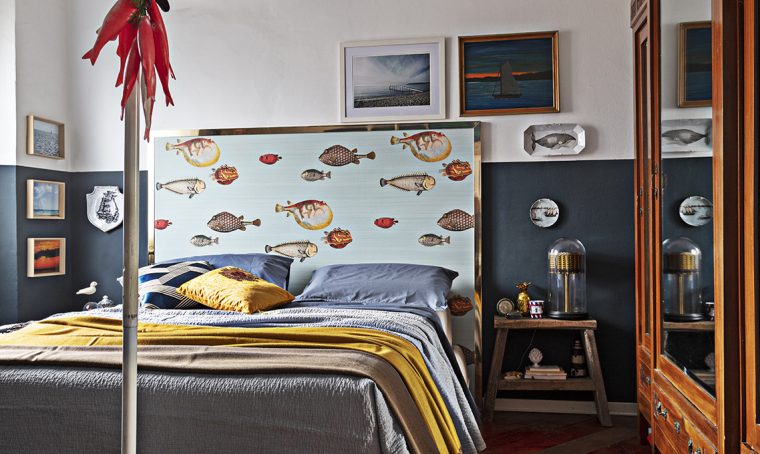Come realizzare una testiera rivestita per il letto