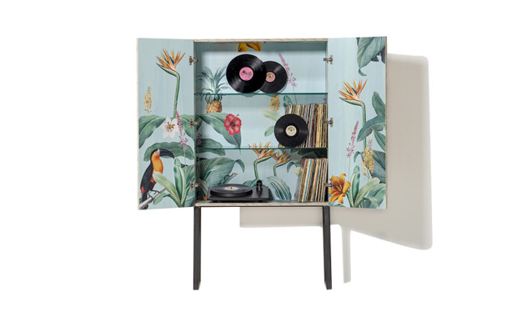 Mind the inside: mobili con interno “effetto wow”