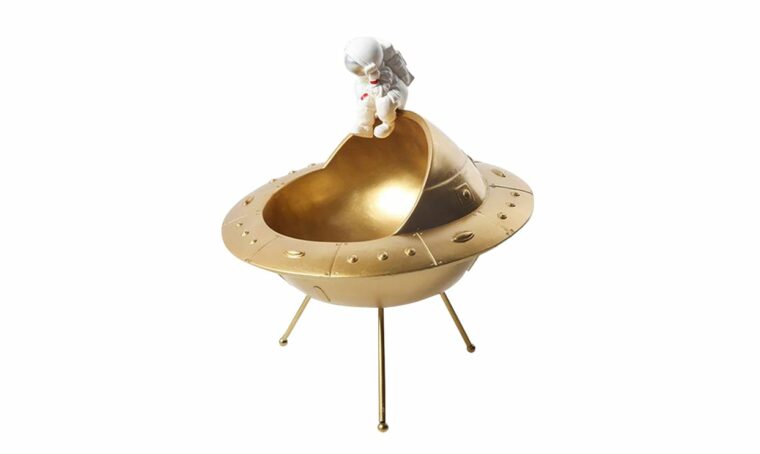 Tendenze:  il design si è convertito alle finiture oro