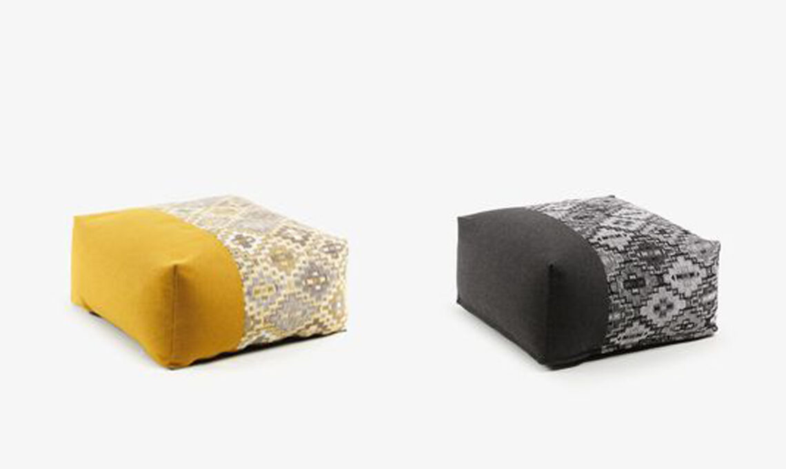pouf colorato
