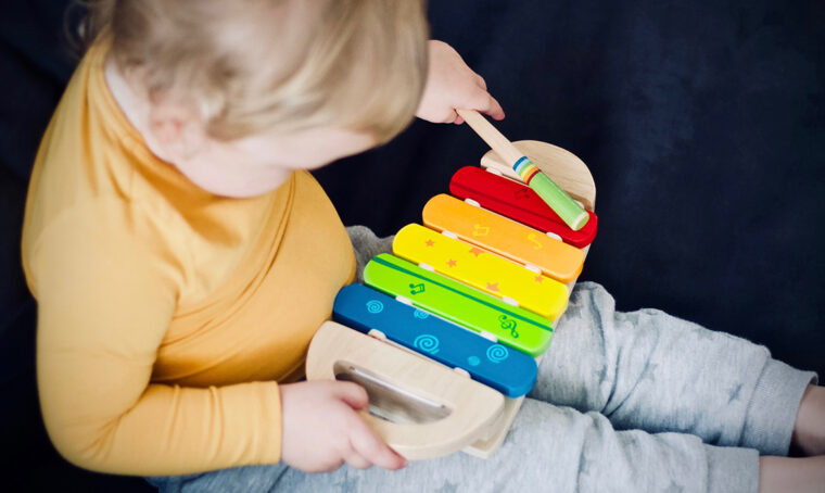 Natale: giochi di legno per tutte le età
