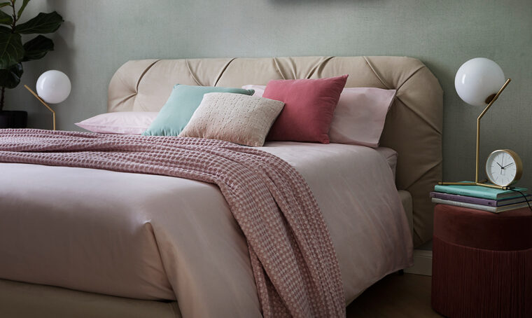 Un letto capitonné, una stylist, due trasformazioni!