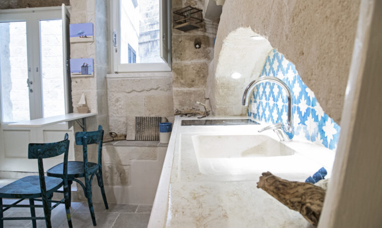 30mq per una mini casa vacanze dal sapore antico