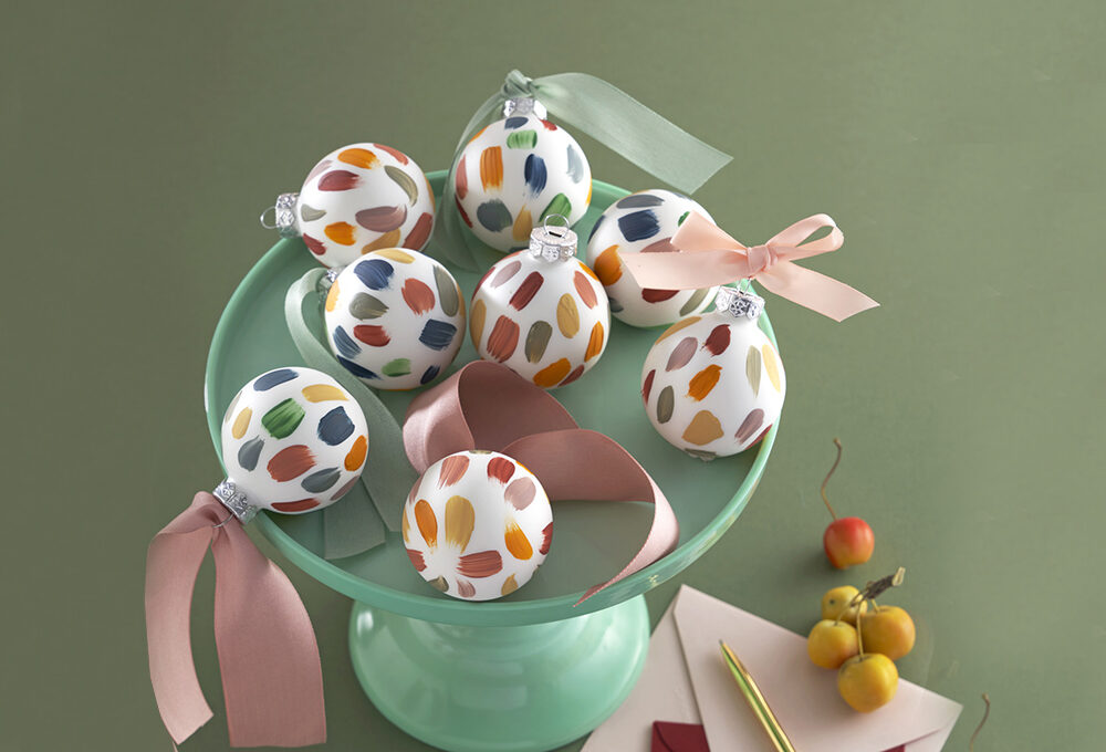Natale: come realizzare le palline d’artista