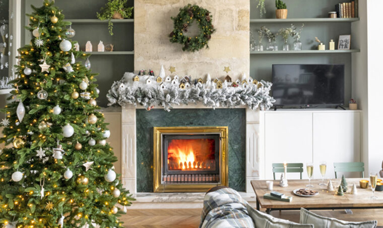 Natale: arredare il salotto in stile neo-classico