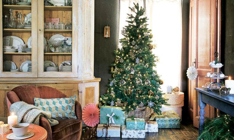 Natale: arredare il soggiorno in stile rustico