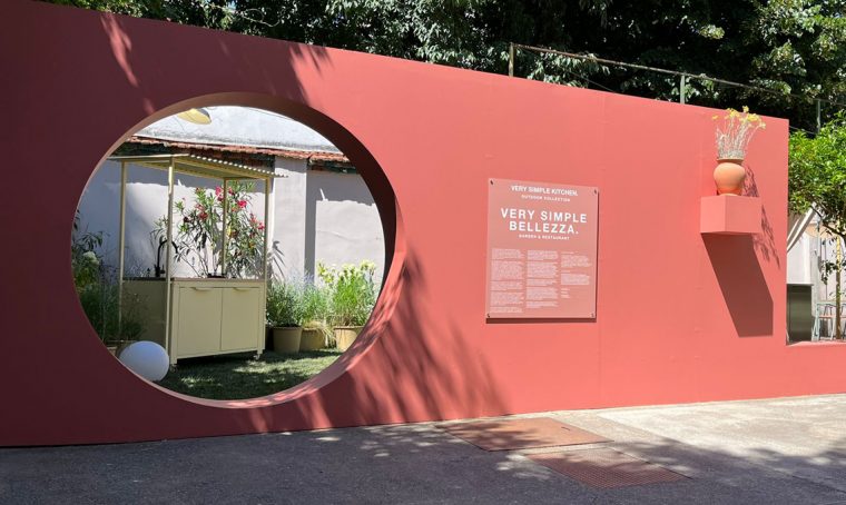 Very Simple Kitchen: la nuova linea di cucine outdoor modulari, Made in Italy, ecosostenibili