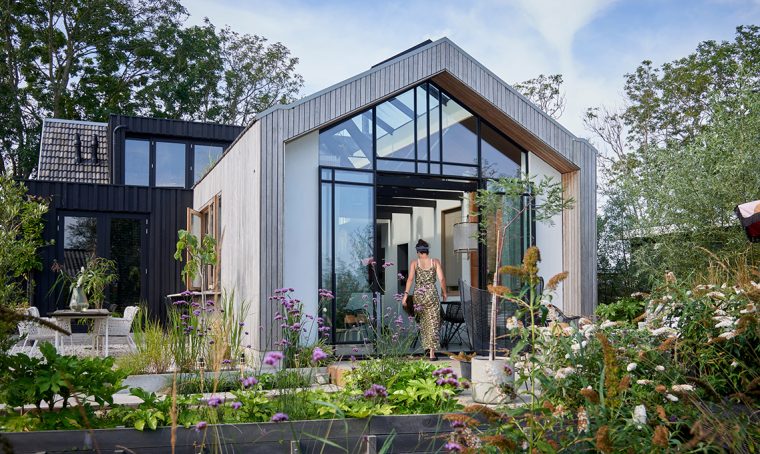 Una casa in cui architettura fa rima con natura