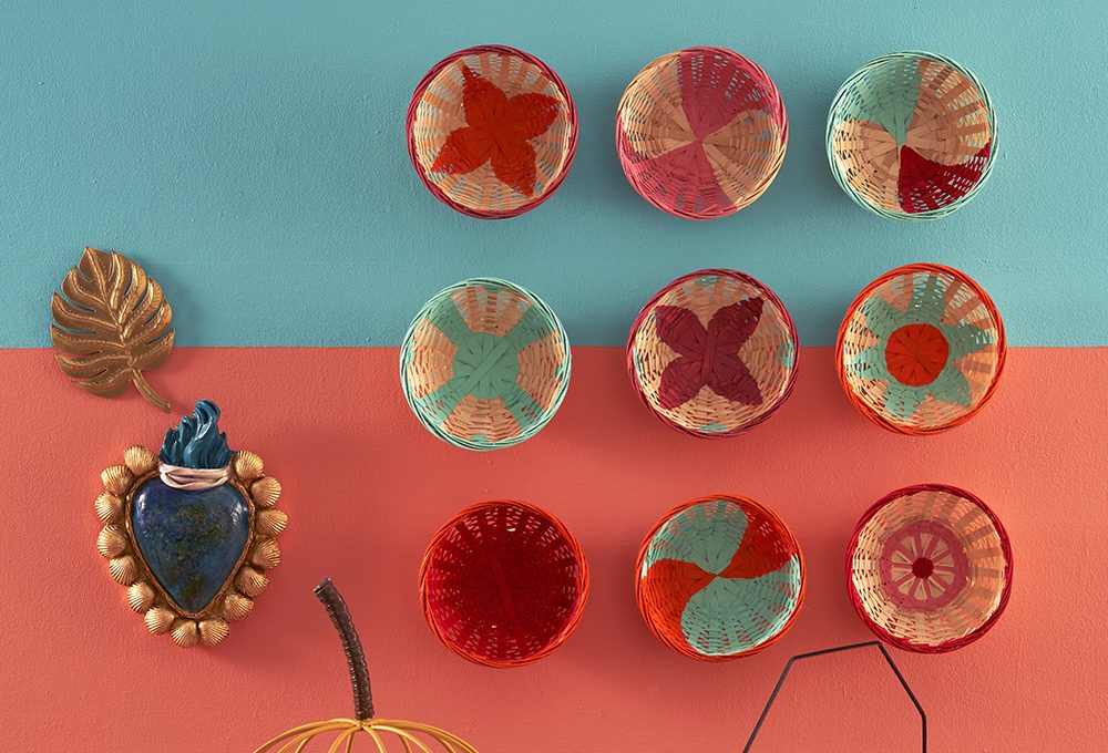 Decora le pareti con i cestini dipinti
