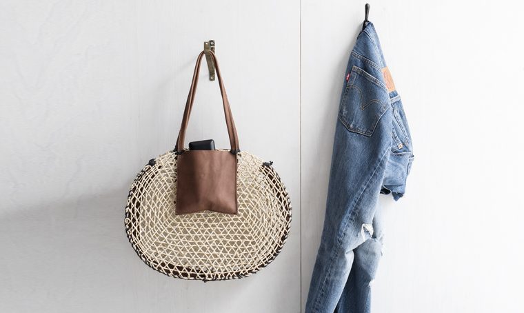 Idee creative sul filo degli intrecci: la borsa estiva