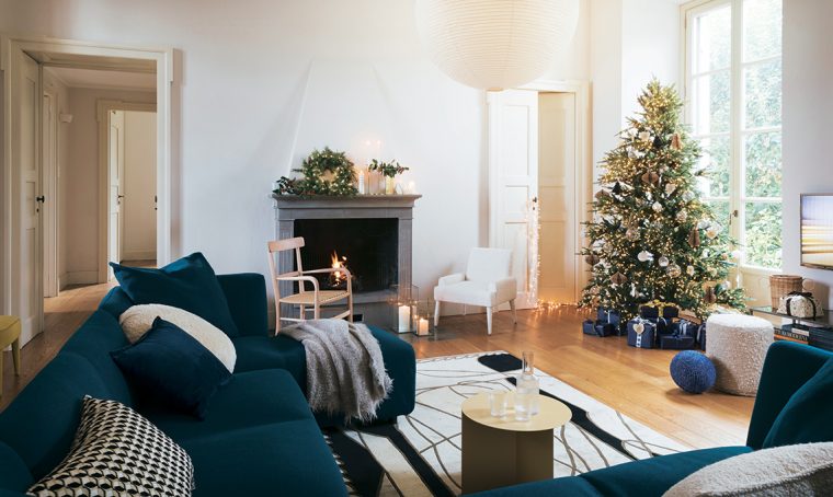 Invito al relax sotto l’albero, con gli addobbi della stylist