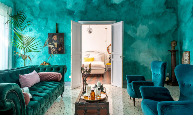 Stanze d’artista, dove il colore non ha regole
