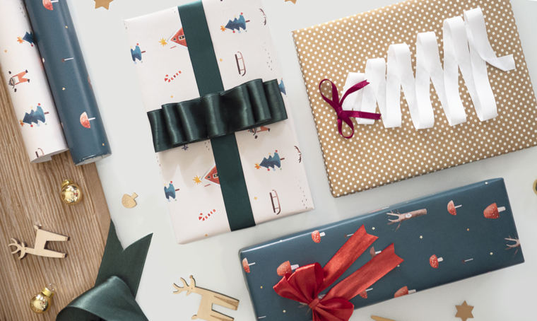 Natale: 3 fiocchi per i pacchetti regalo