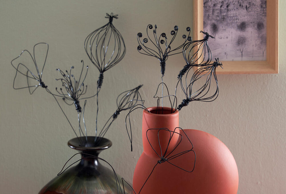 Come realizzare i fiori scultura in fil di ferro