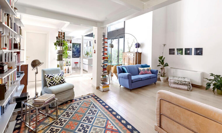 Da showroom a casa: il loft sui navigli cambia aspetto e stile