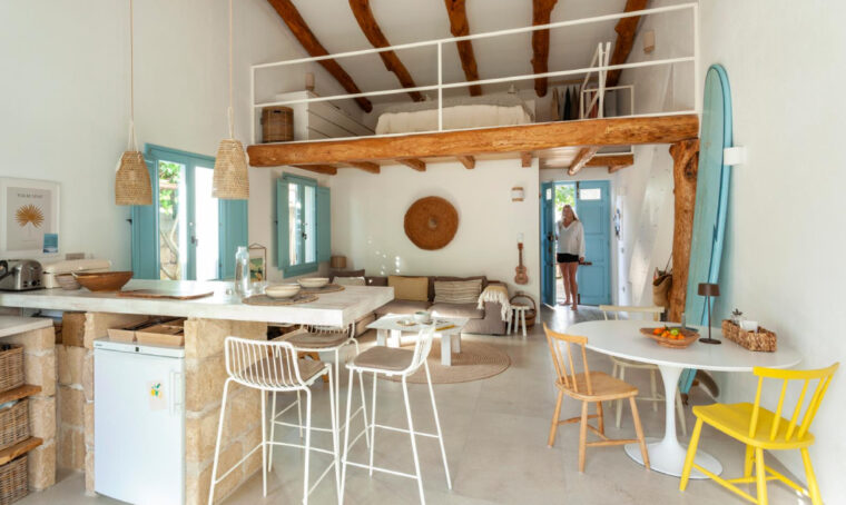Pietra più legno uguale… Uno stile fresco e naturale