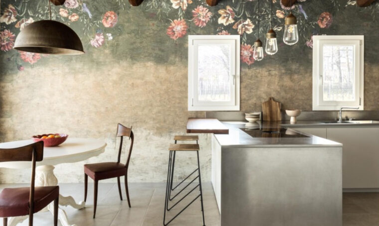 Come osare con gli opposti: la casa colonica rustica e high tech