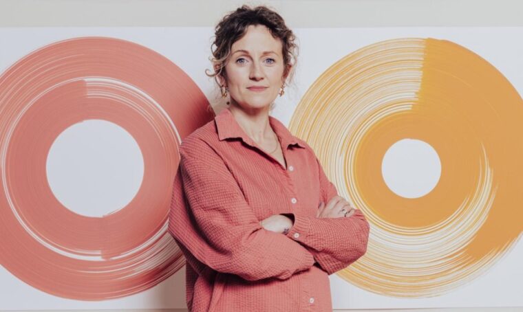 La designer Isabel Gibson: «Il colore è movimento e genera meraviglia»