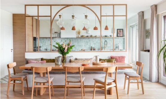 A Parigi un appartamento in stile boho con tanti angoli work